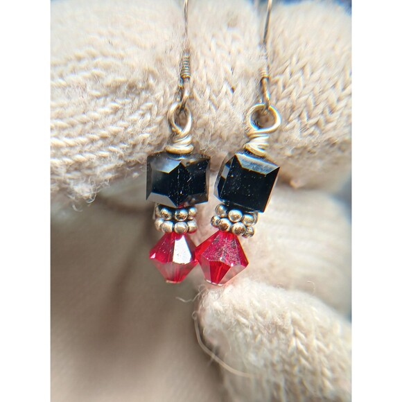 Unbranded Jewelry - Sterling Silver Black Red Crystal Bead Dangle Earrings